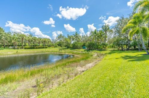 7529 Garibaldi Ct, Naples FL 34114-2642 exterior