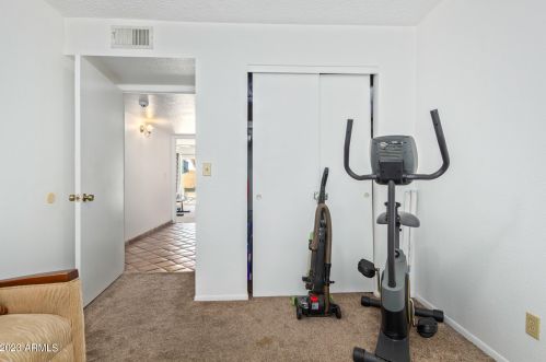 1444 Carson Rd, Phoenix AZ  85041-6711 exterior