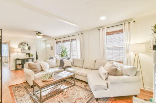 2209 Clairmont Ter, Atlanta GA 30345-2316 exterior