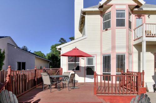 539 J St, Davis CA 95616-2326 exterior