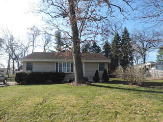 303 Nippersink Dr, Volo, IL 60050-7786