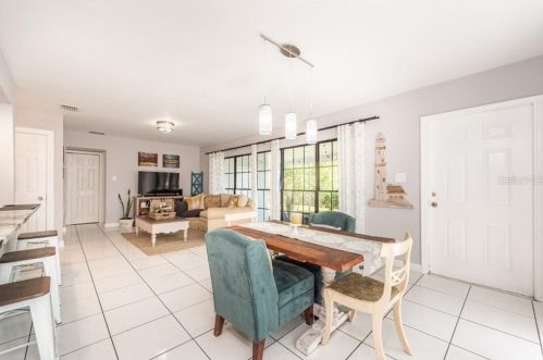 2120 Hiawatha St, Tampa FL 33604-5733 exterior