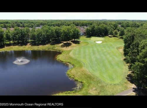 44 Cypress Point Ln, Jackson Twp NJ  08527-4017 exterior