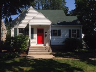 1717 Fremont Ave, Madison, WI 53704-3913