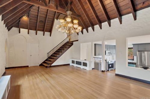 299 Grand St, Mount Vernon NY 10552-2209 exterior