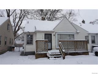 18673 Shiawassee Dr, Detroit MI  48219-2288 exterior