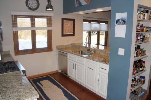 4908 Imperial Cir, Milwaukee WI  53220-4627 exterior