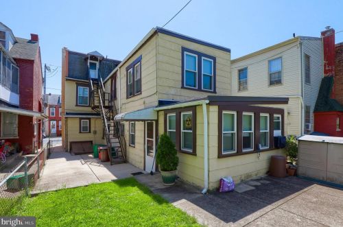 445 Lemon St, Lancaster PA 17603-3342 exterior