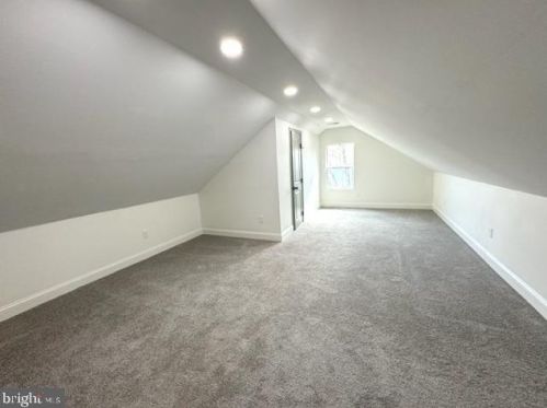 3101 Memorial St, Alexandria VA 22306-1542 exterior