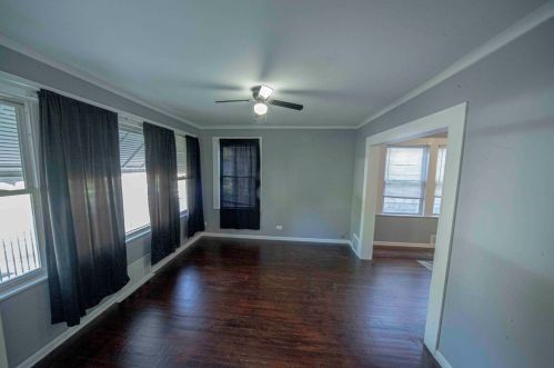 7130 Wood St, Chicago, IL 60636-3828