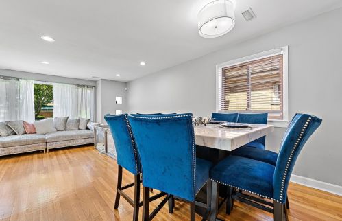 9557 La Salle St, Chicago IL  60628-1327 exterior