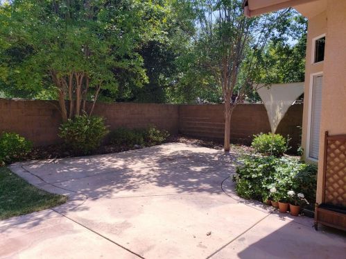 3999 Meadow Wood Dr, Folsom CA  95762-7546 exterior