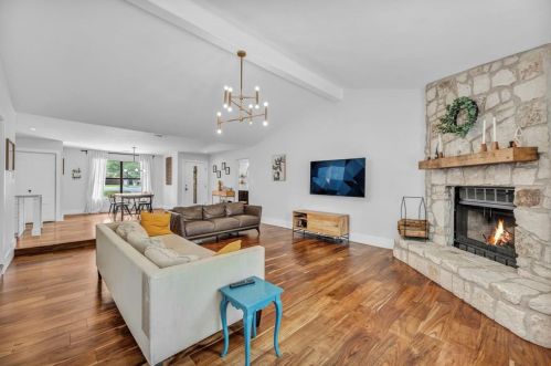 3300 Eldorado Trl, Austin TX 78739-5704 exterior