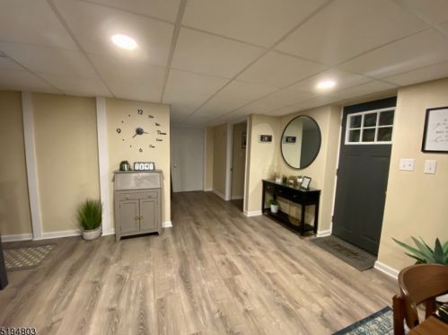 69 Ballentine Dr, Paterson NJ  07508-2403 exterior