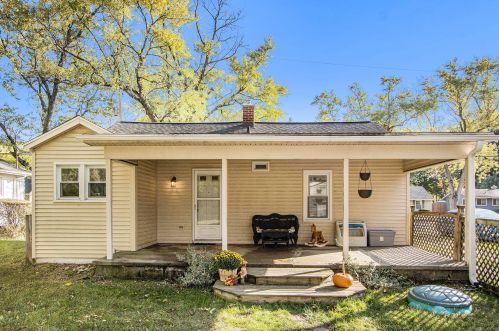 2521 Glendale Blvd, Kalamazoo MI 49004-1728 exterior