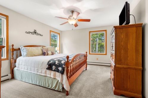 143 Bear Hill Rd, Concord NH  03307-1413 exterior