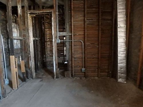 8305 Burley Ave, Chicago IL exterior