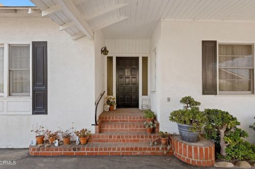 1602 Teal Club Rd, Oxnard, CA 93030-4742