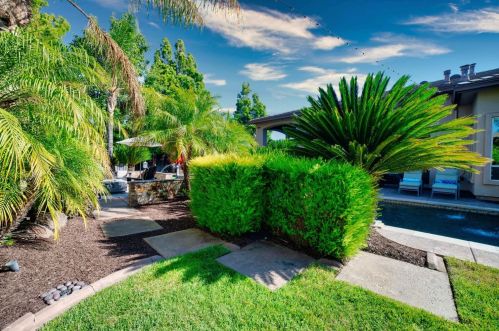 668 Glen-mady Way, Folsom CA 95630-6275 exterior