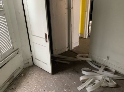 1607 Hamlin Ave, Chicago IL 60655-4013 exterior