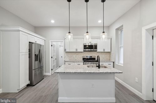 5109 Greene St, Philadelphia PA  19144-2940 exterior