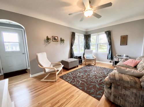 2069 Collingwood Ave, Wyoming MI exterior