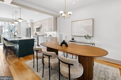 1613 Capitol St, Washington DC  20003-1620 exterior