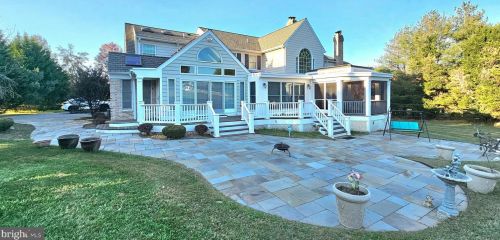 17815 Fraley Farm Rd, Rockville MD 20855-1664 exterior