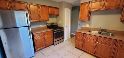 438 Vallette St, Elmhurst IL  60126-4210 exterior