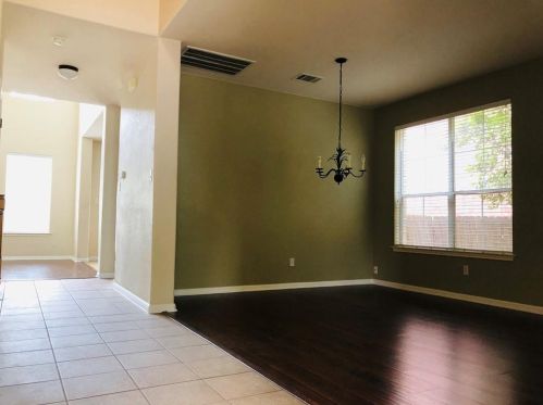 13000 Appaloosa Chase Dr, Austin TX  78732-1973 exterior