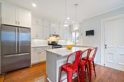 137 42nd St, Pittsburgh PA  15201-3136 exterior