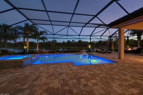 11986 Maidstone Ct, Naples FL 34120-4645 exterior