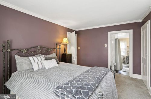 407 Howard St, Riverton NJ 08077-1328 exterior