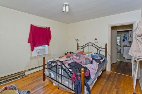 65 Mandalay Rd, Springfield MA 01118-2026 exterior