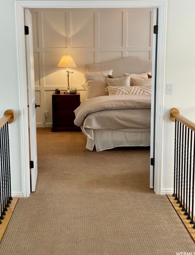 36 Lone Holw Dr, Sandy UT 84092-5530 exterior