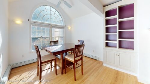 308 Enterprise Dr, Lacey NJ 08731-1815 exterior