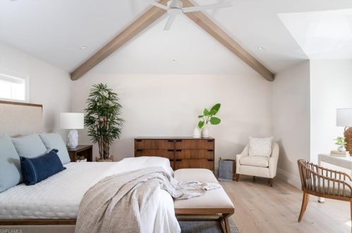 518 21 Ave, Naples FL 34116-6423 exterior