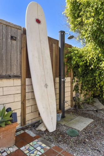 128 Camarillo Ave, Oxnard CA  93035-4605 exterior