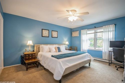 21 Grn Ave, Valley Cottage NY 10989-1806 exterior