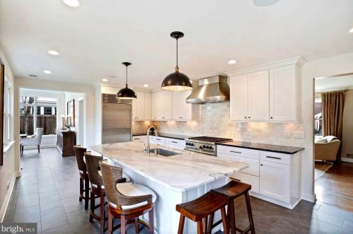 1401 21 St, Arlington VA 22202-1508 exterior