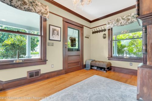 51 Clay St, Red Bank NJ exterior