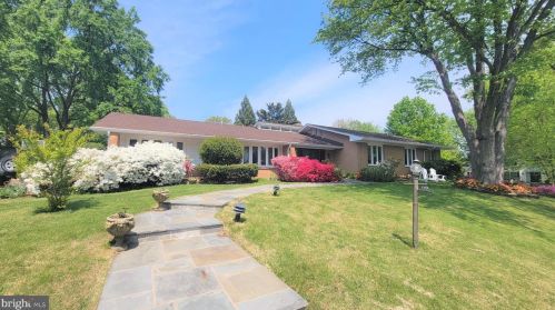 1200 Gatewood Dr, Alexandria, VA 22307-2029