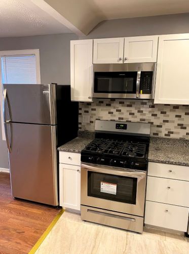 6900 Dorchester Ave, Chicago IL  60637-4702 exterior