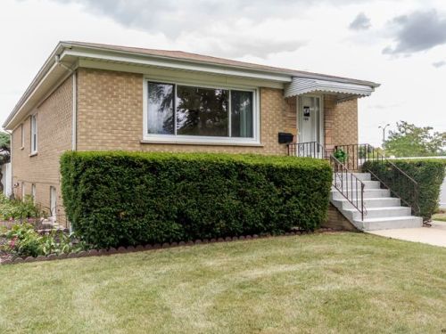 225 Fremont Ave, Elmhurst, IL 60126-2355