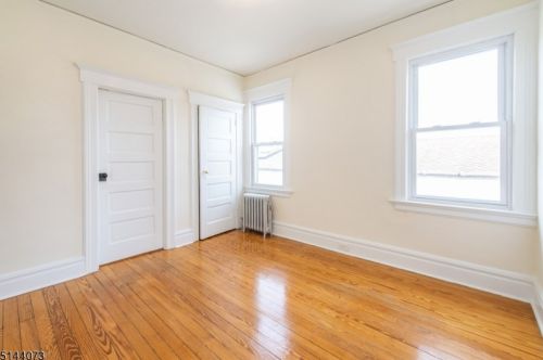 72 Willow St, Montclair NJ 07042-3502 exterior