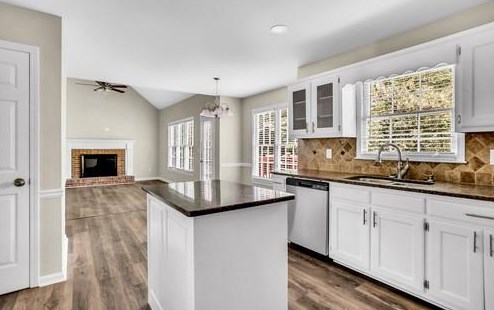 3591 Erdly Ln, Lithonia GA  30039-6240 exterior