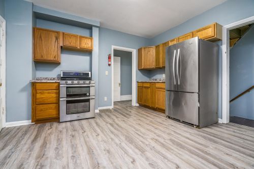 120 Maple St, Kalamazoo MI  49001-2831 exterior