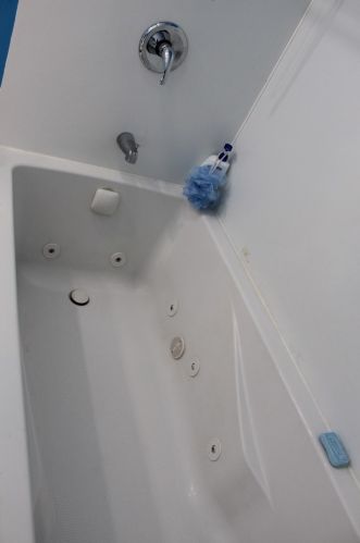 5610 Peoria St, Chicago IL 60621-2234 exterior