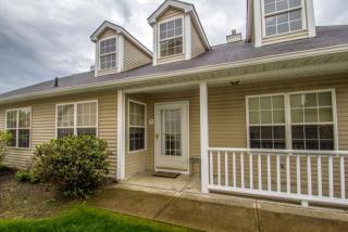 7504 Sanctuary Cir, Cleveland, OH 44141-3197