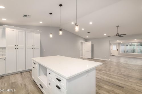 3041 Elm St, Phoenix AZ  85016-5036 exterior